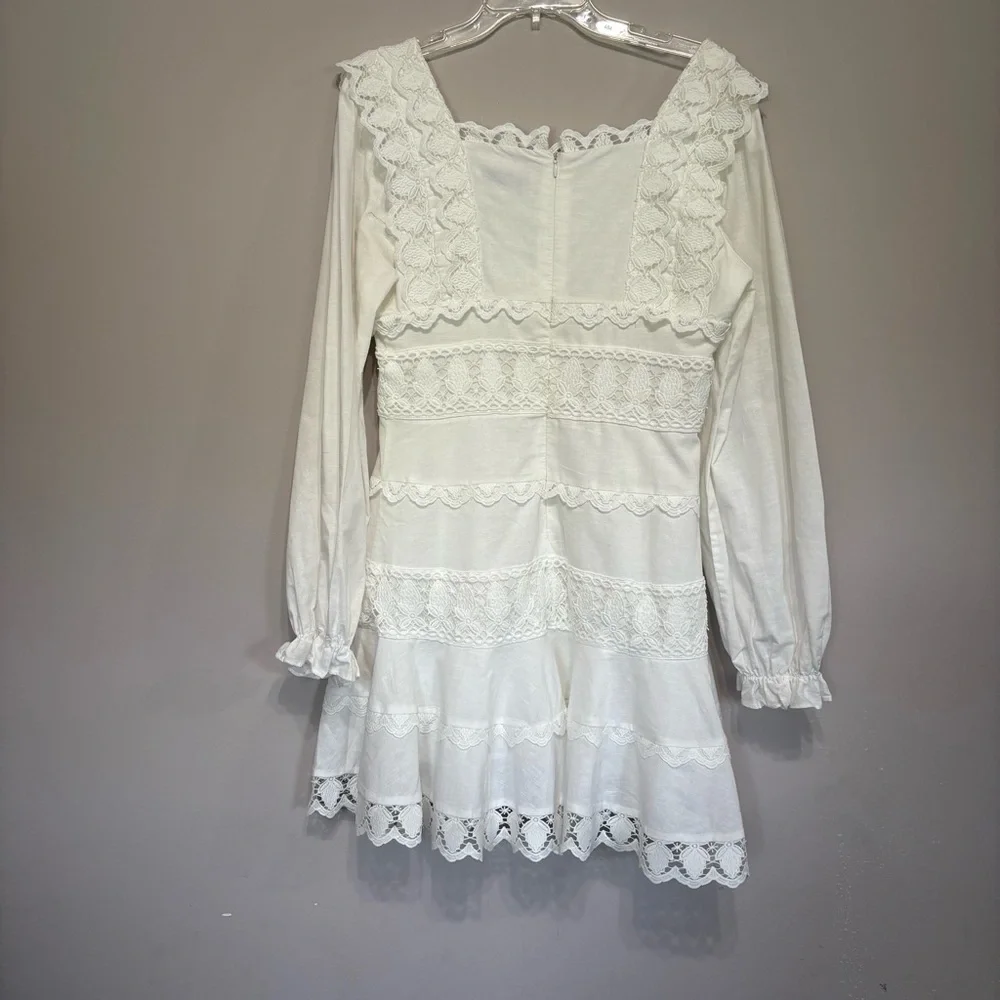 Endless Rose Square Neckline Lace
Trim Dress - Picture 5 of 7